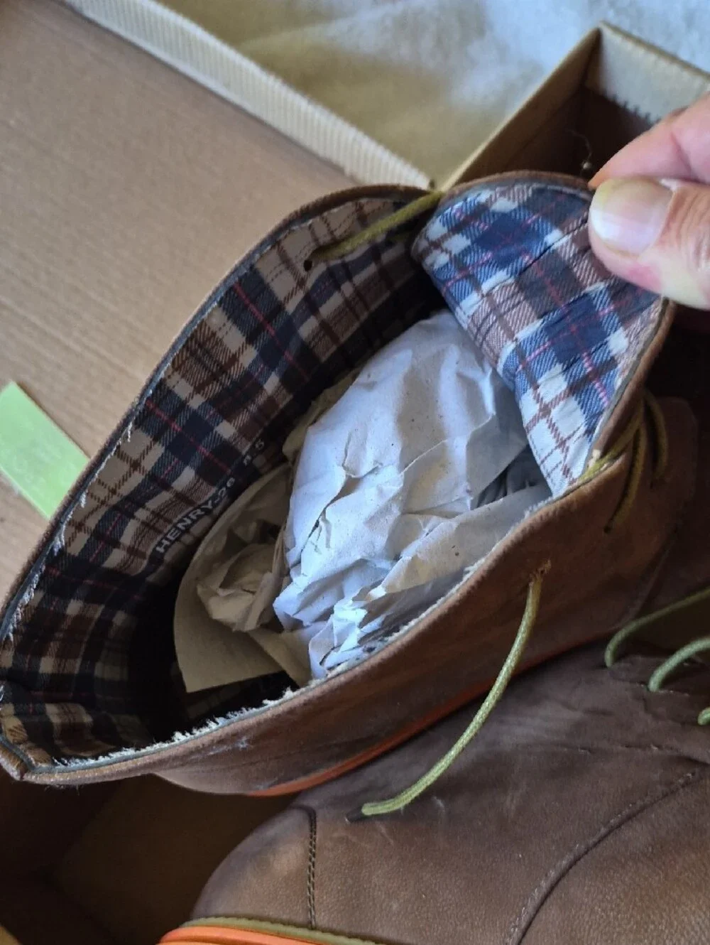 Men's Brown Chukka Boots with Orange Trim